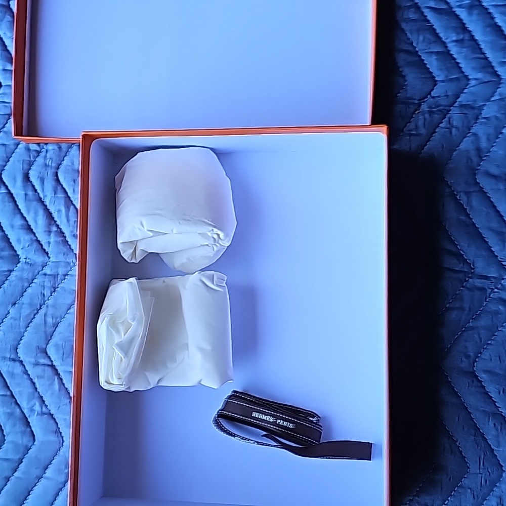 Box ribbon - Picture 4 of 4